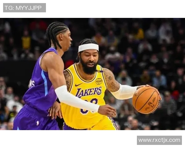 湖人队新秀莫里斯本赛季表现不佳,面临被裁判风险? 湖人队新秀莫里斯本赛季表现不佳,面临被裁判风险?